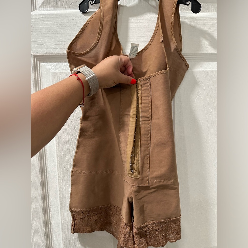 Colombian Faja shape wear